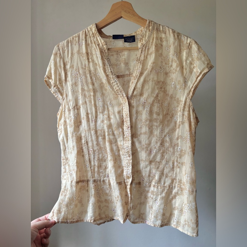 Y2K Light Cream Floral Button-Front Blouse